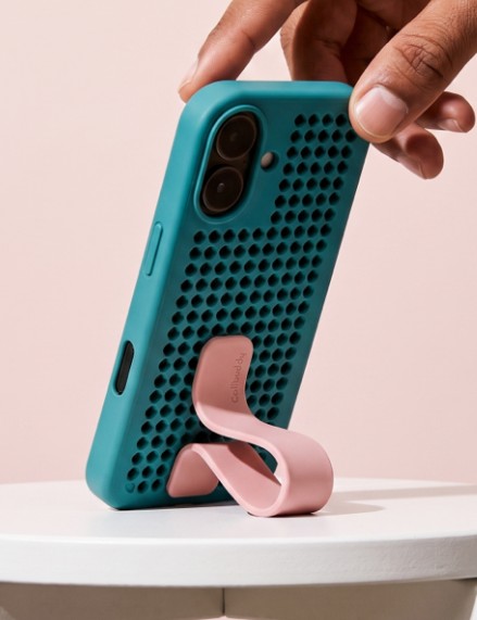 Callbuddy smartphone grip — original Inventus concept photographed in use.