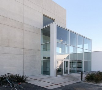 Inventus office and workshop building — Waasland, Belgium.