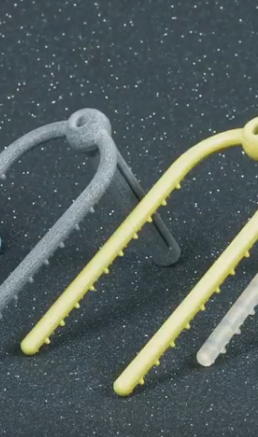 Dish-Flip universal dishwasher clip.